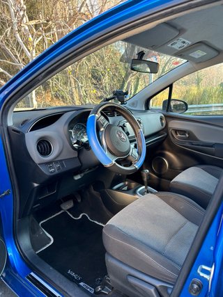 Toyota Yaris Hybrid 1.5 Automático – 2016 – ECO
