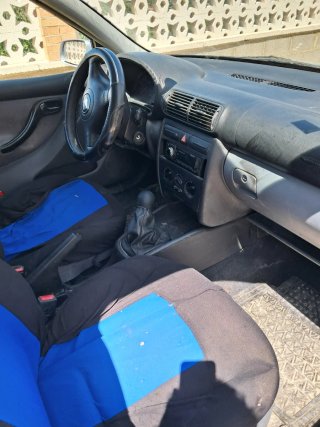 SEAT Leon 2001