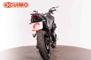 YAMAHA MT 03