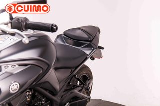 YAMAHA MT 03