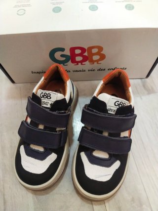 Zapatillas de piel GBB 1947 niño/niña velcro T.24