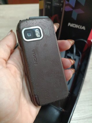 Nokia 5800 XpressMusic Marrón