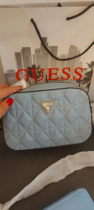 Borsa Guess trapuntata azzurra