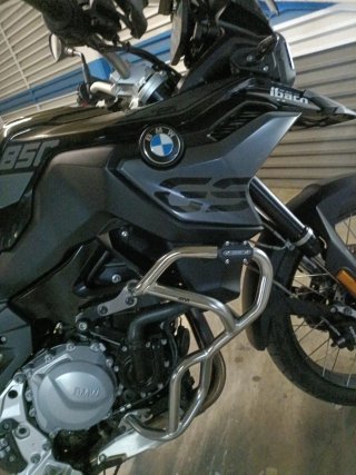 BMW F850GS triple black Negra