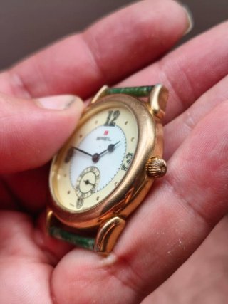 Reloj suizo Breil Dorado