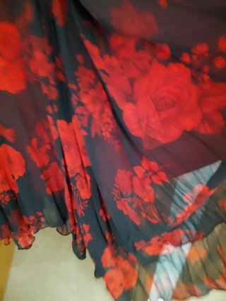 Vestido gasa floral Lamusa talla 54