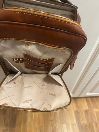 Mochila de cuero marrón