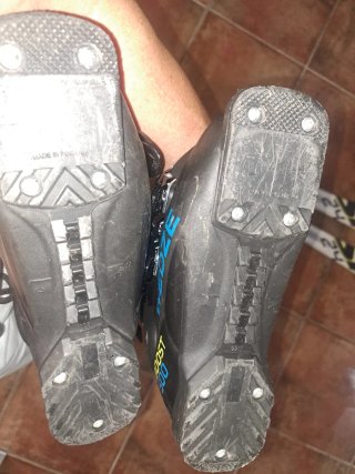 Sci Salomon 130cm e scarponi per bambini