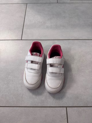 Scarpe Adidas bambina n. 26