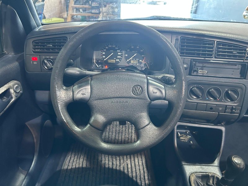 Volkswagen Golf 1996, foto 11