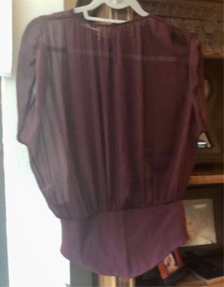 Rebajadísima Blusa tono chocolate