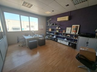 Nave Industrial en Alquiler Pol Cova Solera Rubi