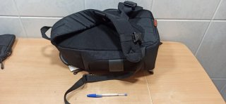 Mochila Lowepro Slingshot 200 AW