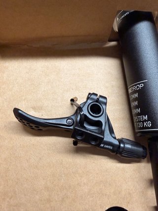 Tija DT Swiss D232 27,2mm con mando NUEVA!