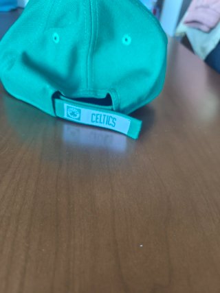 Gorra Boston Celtics y Gorra Vans