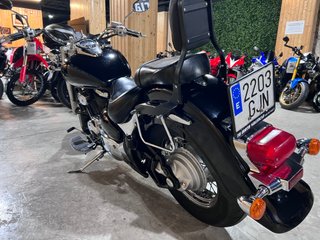 Suzuki Intruder C800