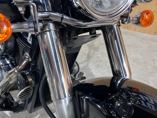 Suzuki Intruder C800