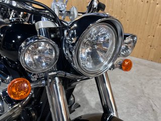 Suzuki Intruder C800