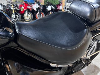 Suzuki Intruder C800