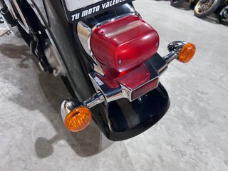 Suzuki Intruder C800