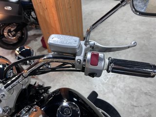 Suzuki Intruder C800