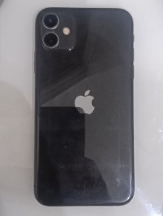 MacBook Air + iPhone 11 128GB