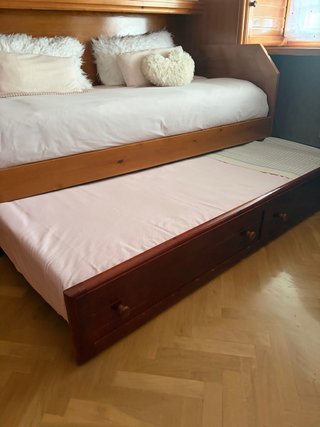 Cama nido de madera con cajones
