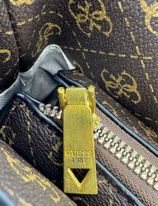 Bolsa Guess Marrom Dourada