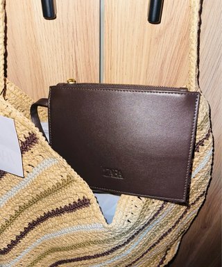 Bolso trenzado Zara