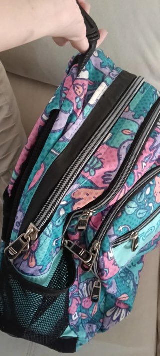 Mochila Totto con estampado divertido