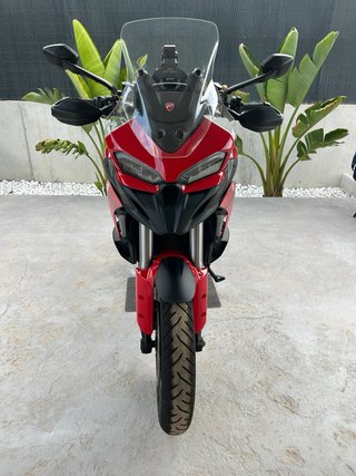 Ducati Multistrada V2S 2025