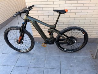 Bicicleta eléctrica doble suspensión E-MTB