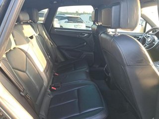 Porsche Macan Macan