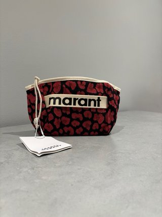 Neceser Isabel Marant estampado leopardo