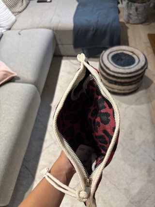 Neceser Isabel Marant estampado leopardo