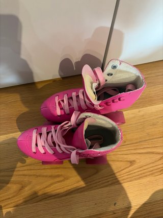 Patines 4 ruedas talla 33