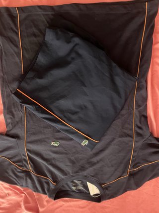 Conjunto deportivo Lacoste azul y talla 16ans