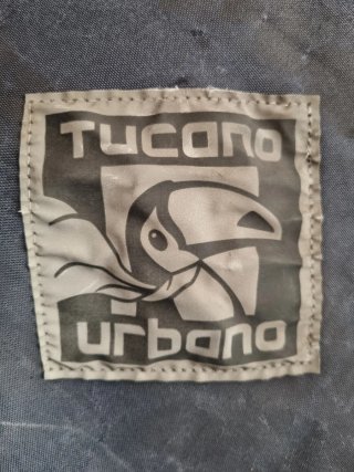 Manta cubrepiernas Tucano Burgman 200