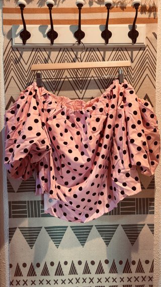 Top lunares rosa palo escote barco
