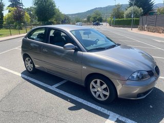 SEAT Ibiza 2004 (transferncia incluida)