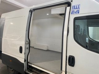Iveco Daily Furgón 35S16 L2H2 FRIGORIFICO - GARANTIA MECANICA