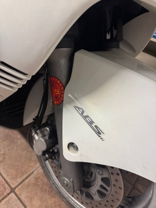 Suzuki Burgman 650 Executive Maxi-Scooter
