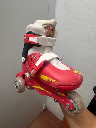 Patines infantiles rojos Talla de la 27 a la 30