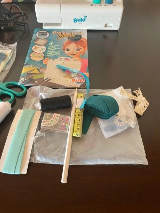 Máquina de coser Buki Studio Couture de Jugete