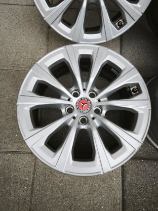 4 Llantas Mercedes Plata