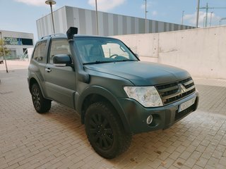 Mitsubishi Montero 2008