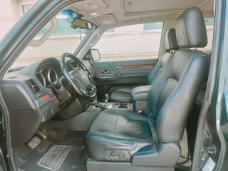 Mitsubishi Montero 2008