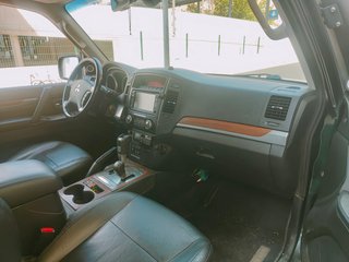 Mitsubishi Montero 2008