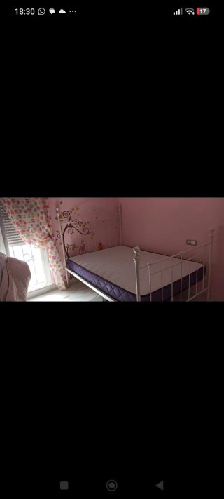 Cama de metal y colchón 135* 200