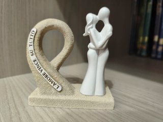 Statuetta coppia di innamorati